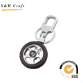 Metal and Plastic Carriage Wheel Model keychain (Y03895)